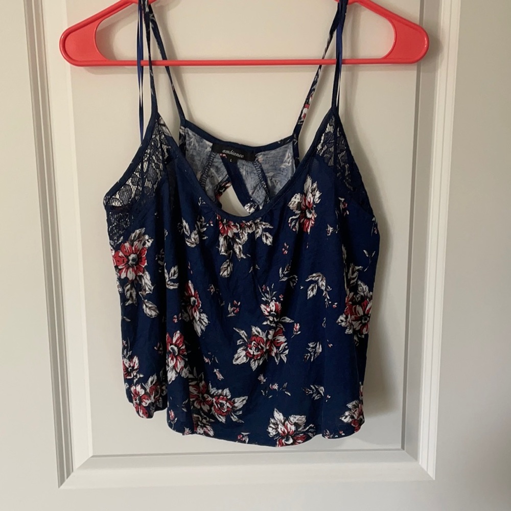 Crop top with Open back